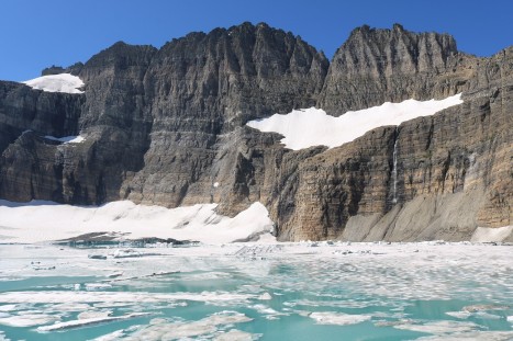 Glacier National Park ou Grizzly Land (on va en reparler.. !)  Publié le 31 juillet 2019 par Alain et Stéphanie Img_9251-copy